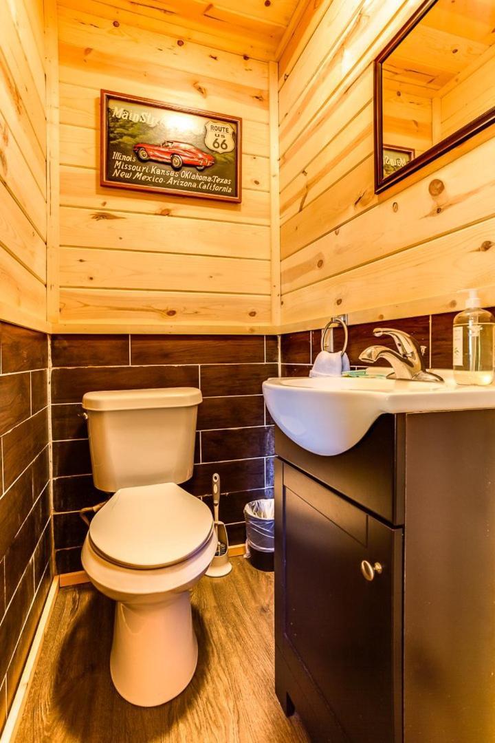 Route 66 Cabin Пиджен-Фордж Номер фото